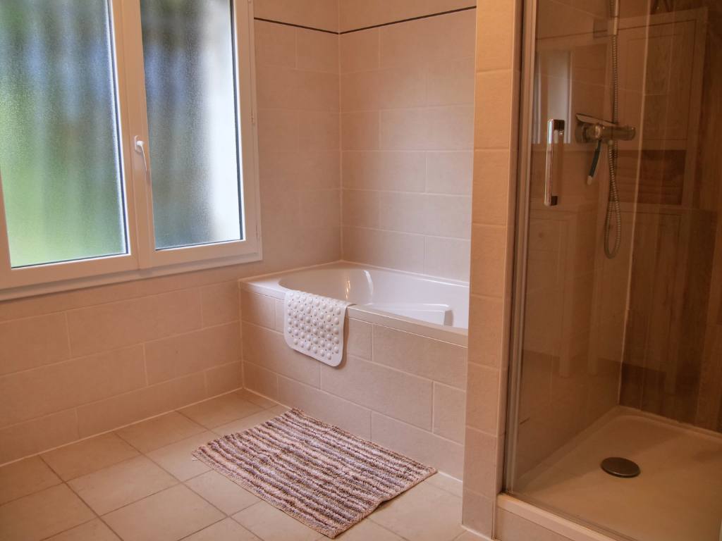 Bath and shower at The Cornflowers